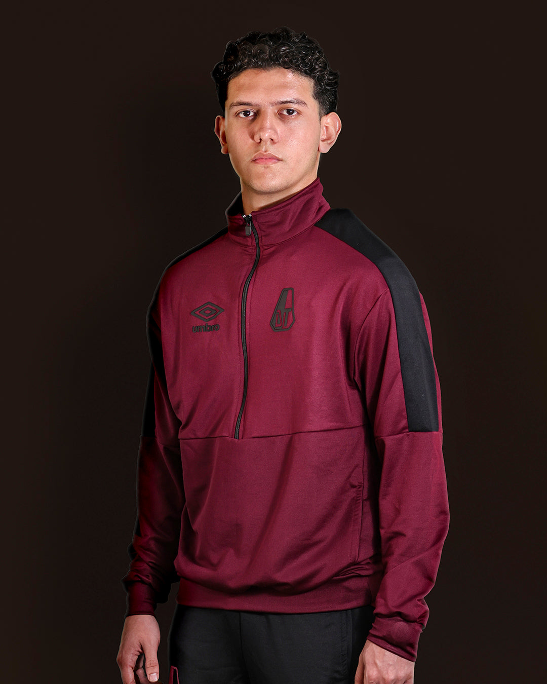 Chamarra de Presentacion Vinitinto Umbro 2025