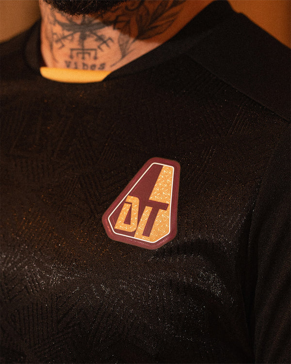 Camiseta Deportes Tolima #3 Negra Umbro 2026