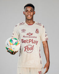 Camiseta Deportes Tolima Visitante Bruma con Logos Umbro 2026